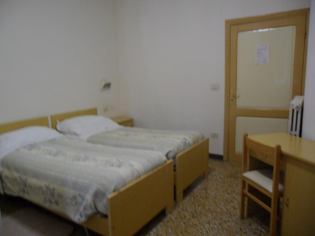 Albergo Giardino Badia Prataglia Phòng bức ảnh